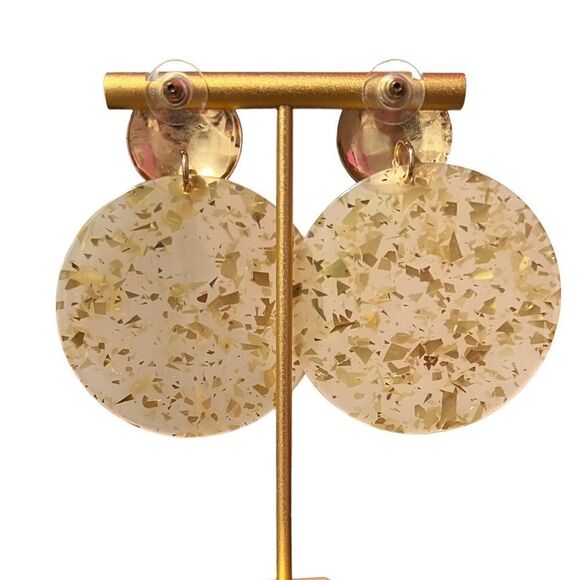 🤯5/$20🤯 Big Statement Acrylic Gold Tone Earrings - Picture 4 of 4